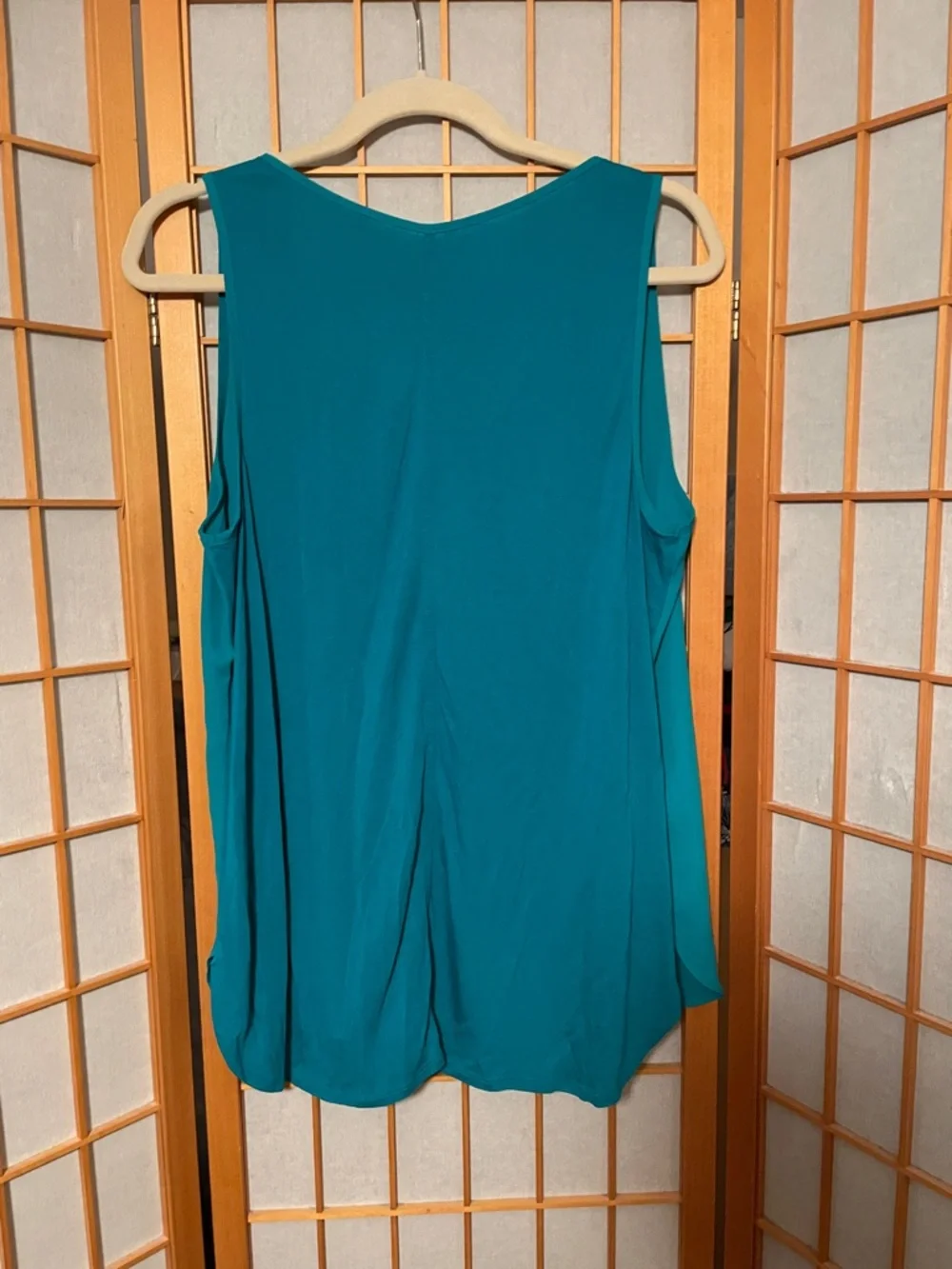LOFT Outlet Teal V-Neck Sleeveless Flowy Mixed Media Tank Top Size L - Picture 5 of 8